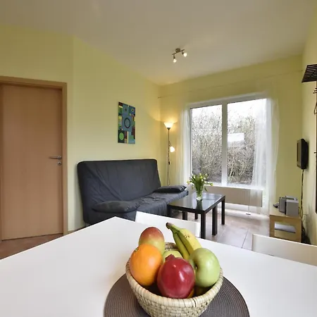 Charming Coastal Retreat In Apartamento