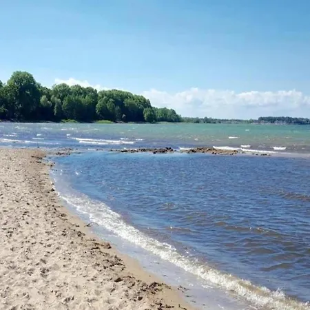 Charming Coastal Retreat In